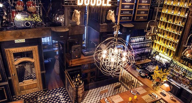 Bar Double Grill and Bar